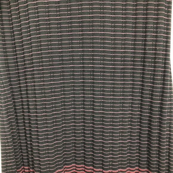 St. John Collection Black & Engineered Ombré Rib Short Sleeve Shift Dress size 6 - Picture 13 of 16
